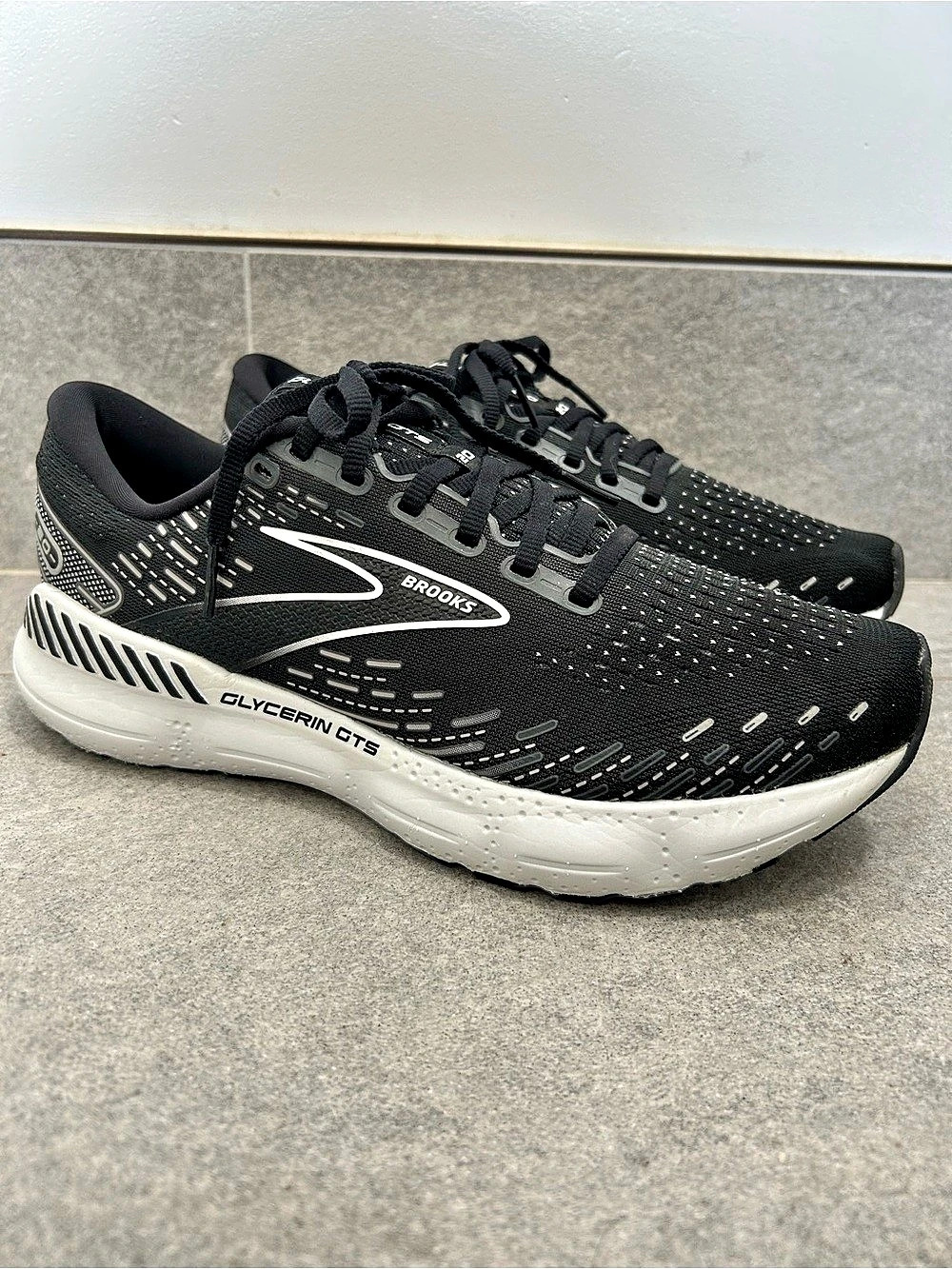 Brooks Glycerin GTS 20 Women's Running Shoes US 9.5 B Like New